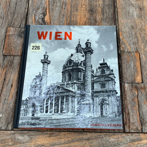 Wien, Buch
