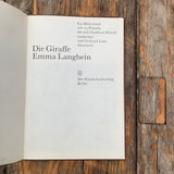 Die Giraffe Emma Langbein