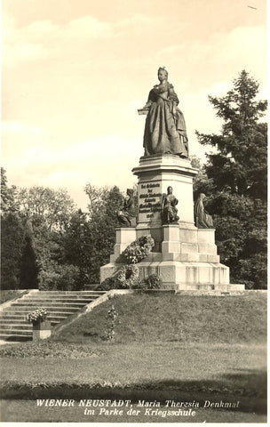 Wr. Neustadt Maria Theresia Denkmal